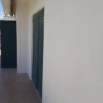 εφαρμογή χαλαζιακό αστάρι επάνω στις πλάκες