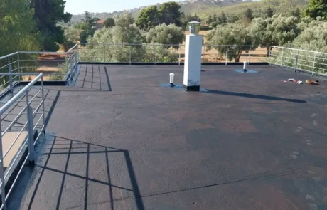 συμβατικό αστάρωμα με πίσσα