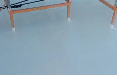 ταράτσα με ηλιακούς